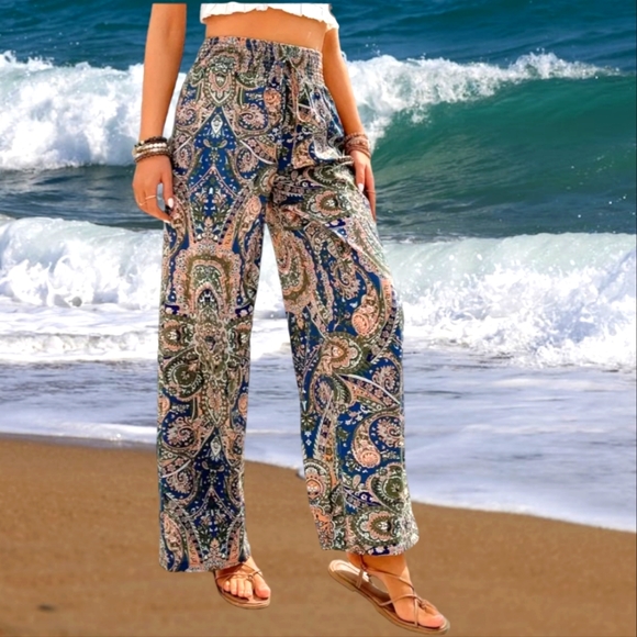Boutique Pants - Wide Leg, High Waist, paisley pull on pant, smocked elasticized waist. L 12 -14
